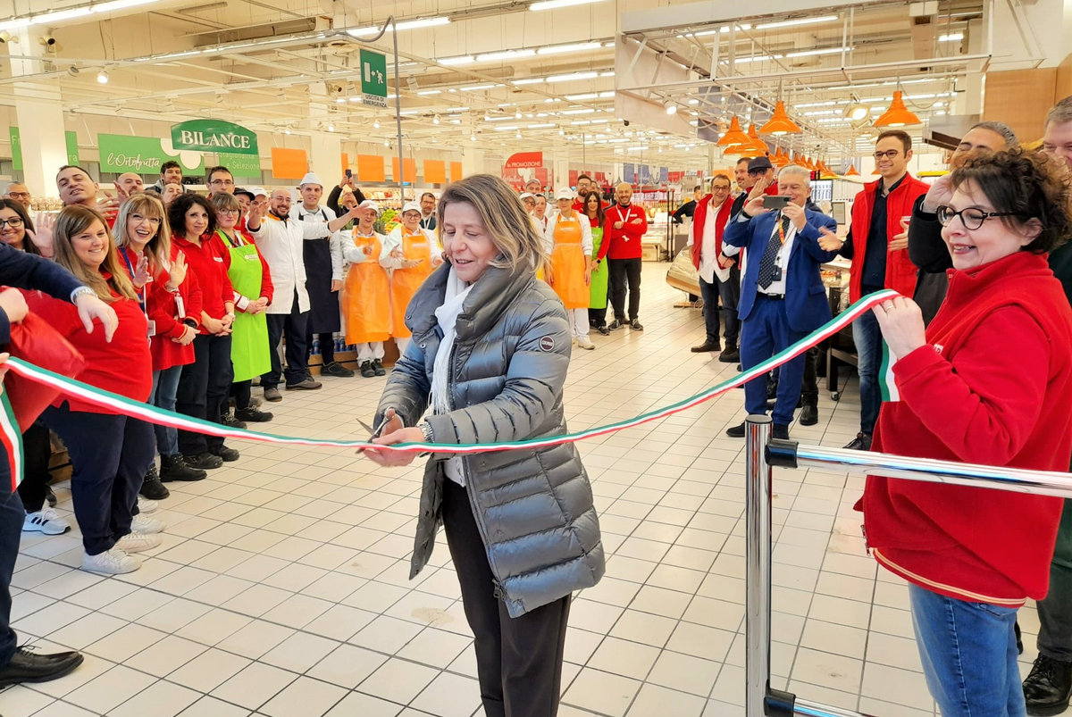 Torino apre il nuovo Superstore Conad di Via Orvieto | Conad